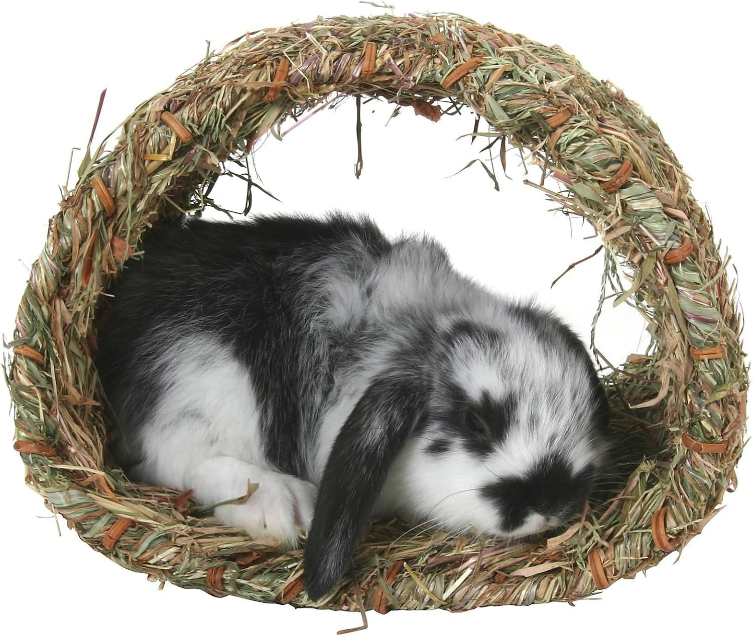 Peter’s Woven Grass Hide-A-Way-Hut